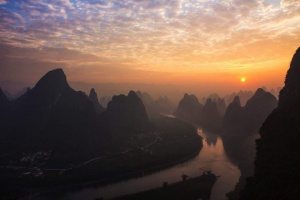 Xianggong hill sunrise